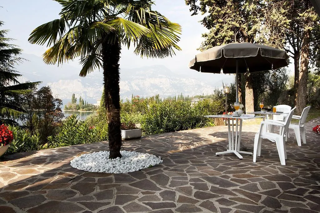 Hotel Villa Orizzonte Malcesine 2*,