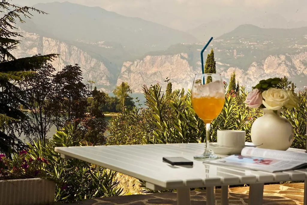 **  Hotel Villa Orizzonte Malcesine Italy