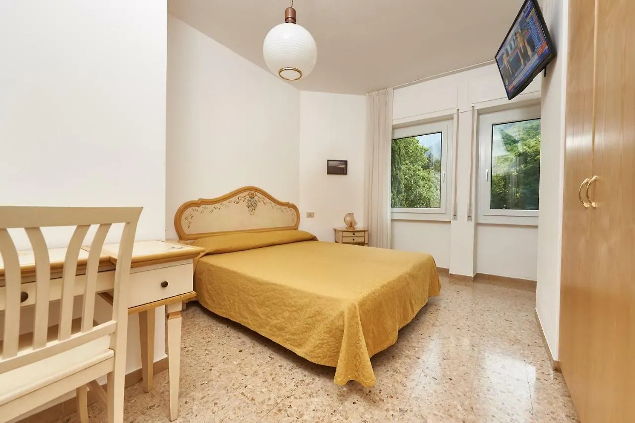 Hotel Villa Orizzonte Malcesine 2*,  Italia